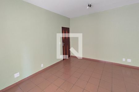 Sala de apartamento para alugar com 2 quartos, 70m² em Cambuí, Campinas
