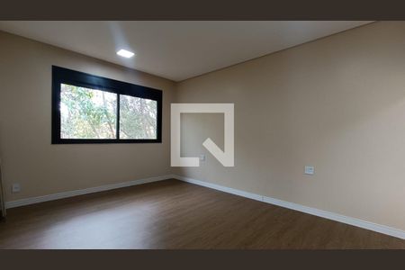 Casa de condomínio à venda com 334m², 4 quartos e 4 vagas Casa de condomínio à venda com 334m², 4 quartos e 4 vagasquarto 1