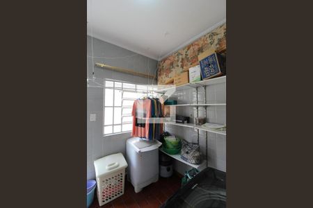 Casa à venda com 250m², 5 quartos e 2 vagasÁrea de Serviço