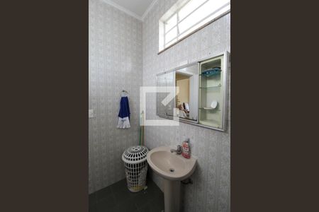 Casa à venda com 250m², 5 quartos e 2 vagasBanheiro Social