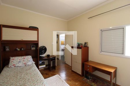 Casa à venda com 250m², 5 quartos e 2 vagasQuarto 2