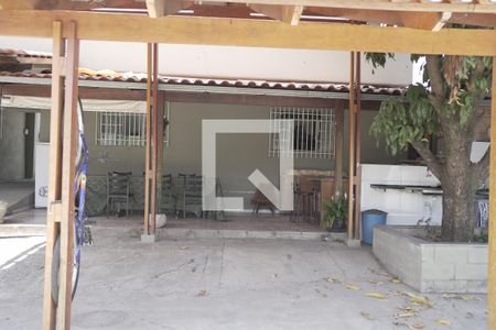 Casa à venda com 360m², 3 quartos e 8 vagasarea de churrasco