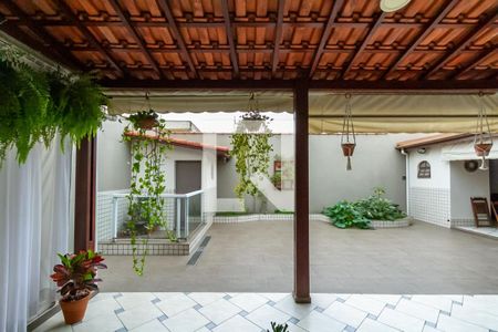 Casa à venda com 310m², 3 quartos e 3 vagas Casa à venda com 310m², 3 quartos e 3 vagasVista da Sala de Jantar