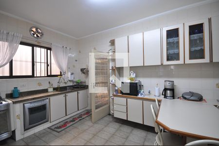 Casa à venda com 280m², 3 quartos e 2 vagasCozinha