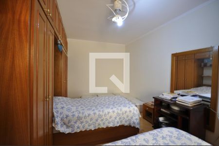 Casa à venda com 280m², 3 quartos e 2 vagasQuarto 3