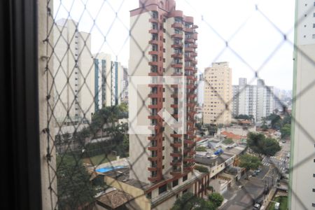 Apartamento à venda com 99m², 3 quartos e 2 vagasQuarto 2 vista