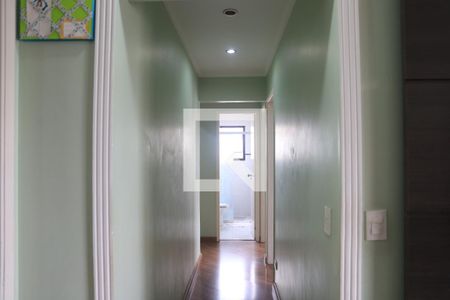 Apartamento à venda com 99m², 3 quartos e 2 vagasCorredor