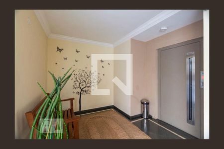 Apartamento à venda com 99m², 3 quartos e 2 vagas Apartamento à venda com 99m², 3 quartos e 2 vagasHall de entrada