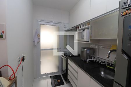 Apartamento à venda com 84m², 3 quartos e 2 vagasCozinha 