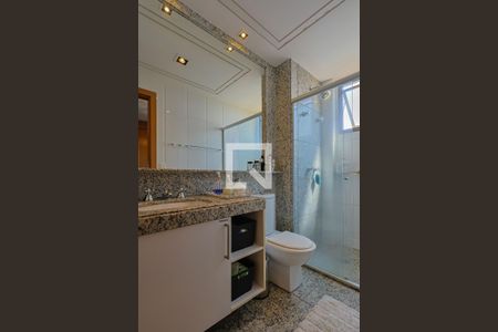 Apartamento à venda com 163m², 4 quartos e 3 vagas Apartamento à venda com 163m², 4 quartos e 3 vagasSuíte 2