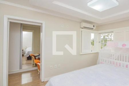 Casa à venda com 303m², 4 quartos e 2 vagasQuarto 3