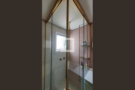 Apartamento à venda com 160m², 3 quartos e 3 vagas Apartamento à venda com 160m², 3 quartos e 3 vagasBanheiro da suíte 2