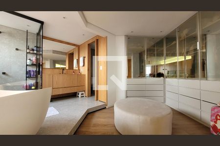 Apartamento à venda com 160m², 3 quartos e 3 vagas Apartamento à venda com 160m², 3 quartos e 3 vagasBanheiro da suíte