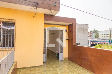Varanda da sala  de casa para alugar com 2 quartos, 80m² em Canhema, Diadema