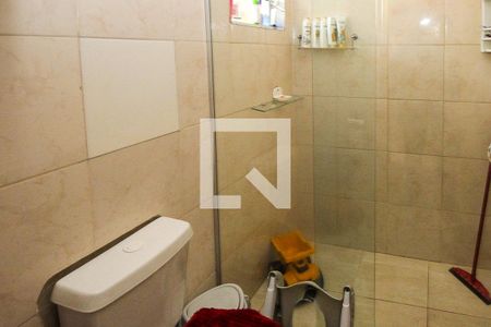 Casa à venda com 225m², 4 quartos e 2 vagas Casa à venda com 225m², 4 quartos e 2 vagasBanheiro casa 02