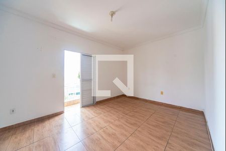 Quarto de casa à venda com 3 quartos, 200m² em Vila Humaita, Santo André