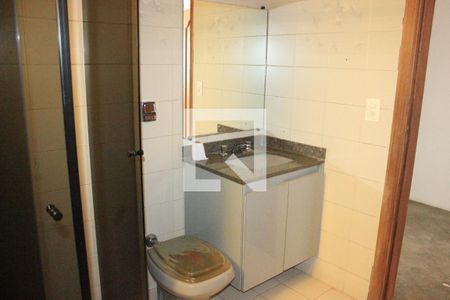 Casa à venda com 200m², 3 quartos e 3 vagasBanheiro 3