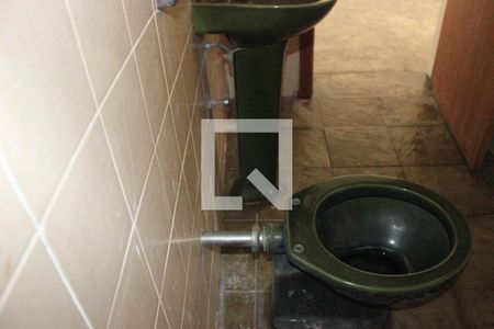 Casa à venda com 200m², 3 quartos e 3 vagasBanheiro do espaço gourmet