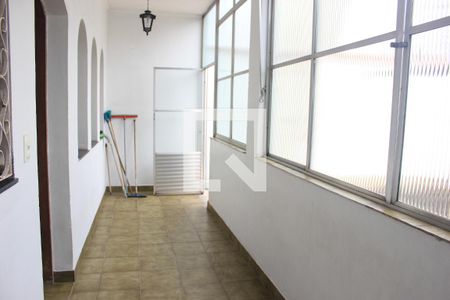 Casa à venda com 200m², 3 quartos e 3 vagasLavanderia