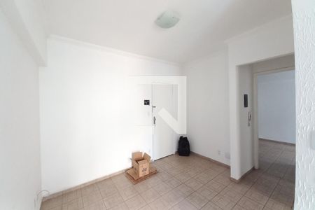 Sala de apartamento para alugar com 1 quarto, 55m² em Vila Itapura, Campinas