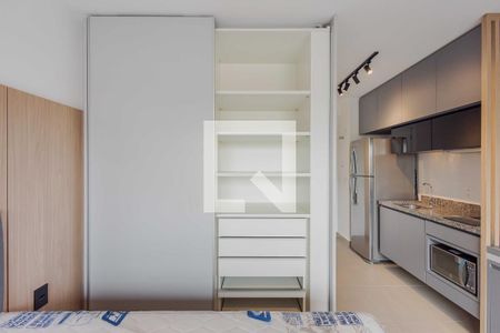 Quarto/Sala de apartamento para alugar com 1 quarto, 28m² em Pinheiros, São Paulo