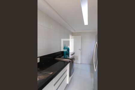 Apartamento à venda com 114m², 3 quartos e 2 vagas Apartamento à venda com 114m², 3 quartos e 2 vagasCozinha
