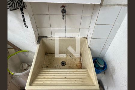 Apartamento à venda com 73m², 2 quartos e sem vaga Apartamento à venda com 73m², 2 quartos e sem vagaÁrea de Serviço