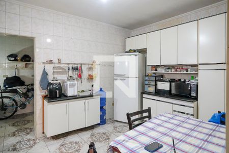 Casa à venda com 200m², 3 quartos e 2 vagasCozinha