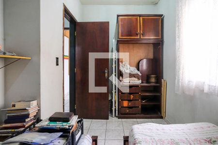 Casa à venda com 200m², 3 quartos e 2 vagasQuarto 2