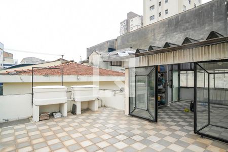 Casa à venda com 200m², 3 quartos e 2 vagasVaranda