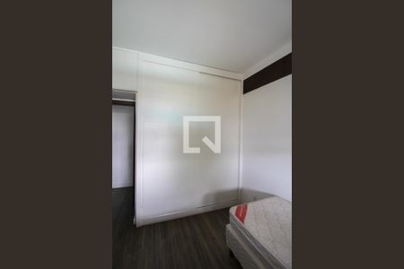 Casa à venda com 379m², 4 quartos e 4 vagas Casa à venda com 379m², 4 quartos e 4 vagasQuarto 2