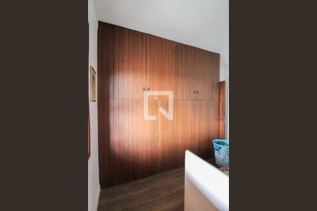 Casa à venda com 379m², 4 quartos e 4 vagas Casa à venda com 379m², 4 quartos e 4 vagasSuíte