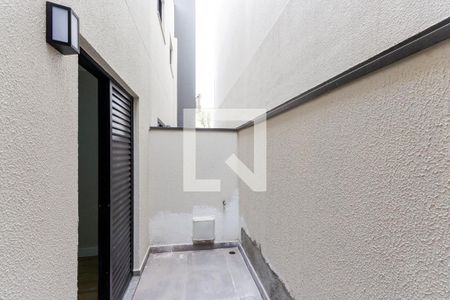 Apartamento à venda com 58m², 2 quartos e 1 vagaVaranda do Quarto 1