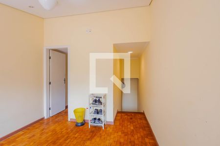 Casa à venda com 139m², 3 quartos e 1 vagaEscritório