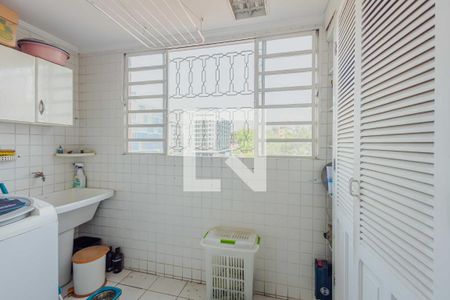 Casa à venda com 139m², 3 quartos e 1 vagaÁrea de Serviço