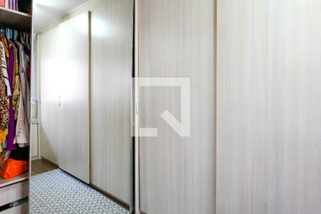 Apartamento à venda com 97m², 3 quartos e 2 vagas Apartamento à venda com 97m², 3 quartos e 2 vagasCloset