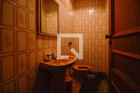 Casa à venda com 450m², 3 quartos e 2 vagasLavabo 