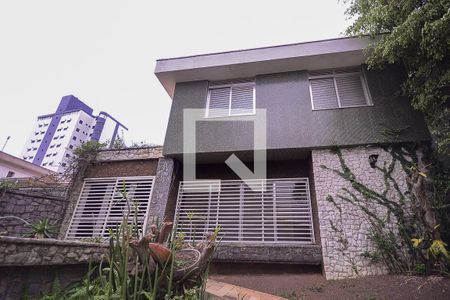 Casa à venda com 450m², 3 quartos e 2 vagasFachada 