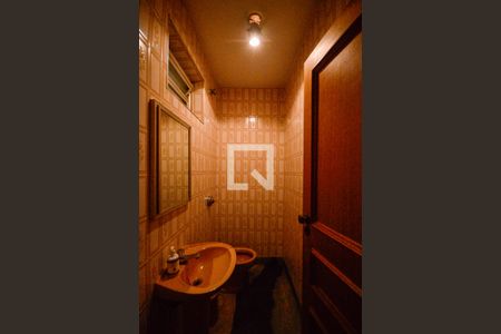 Casa à venda com 450m², 3 quartos e 2 vagasLavabo 