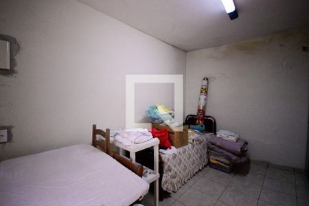 Casa à venda com 450m², 3 quartos e 2 vagasÁrea de Serviço - Quarto 