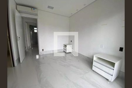 Apartamento à venda com 178m², 3 quartos e 3 vagas