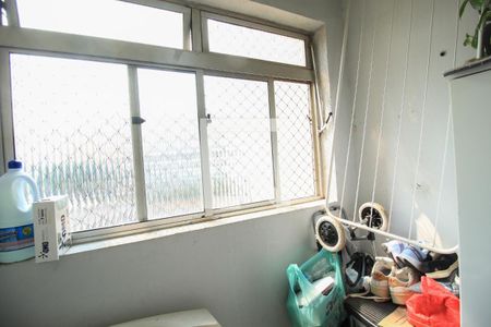 Apartamento à venda com 52m², 2 quartos e 1 vaga Apartamento à venda com 52m², 2 quartos e 1 vagaÁrea de Serviço