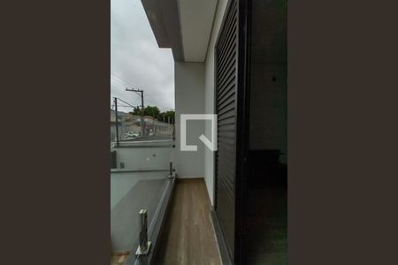 Casa à venda com 173m², 3 quartos e 4 vagas Casa à venda com 173m², 3 quartos e 4 vagasVaranda da Suíte 3