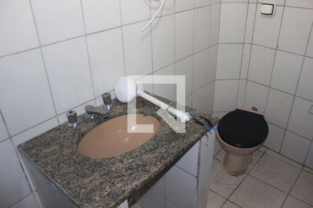Casa à venda com 243m², 5 quartos e 4 vagasBanheiro 3