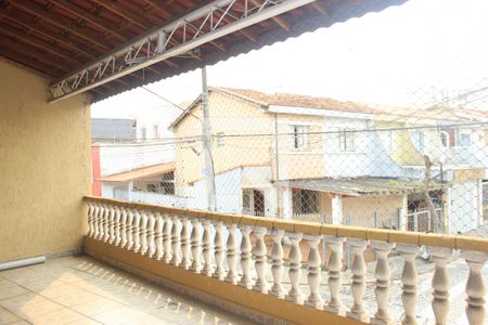 Casa à venda com 243m², 5 quartos e 4 vagasVaranda do quarto 3