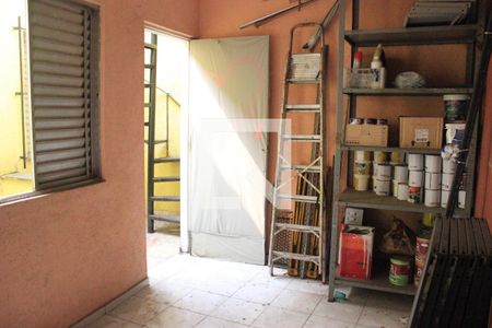 Casa à venda com 243m², 5 quartos e 4 vagasQuarto 4/ Depósito