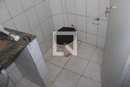 Casa à venda com 243m², 5 quartos e 4 vagasBanheiro 3