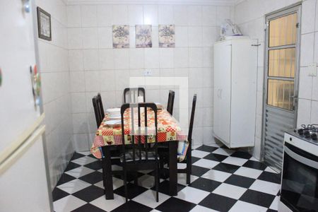 Casa à venda com 243m², 5 quartos e 4 vagasCozinha