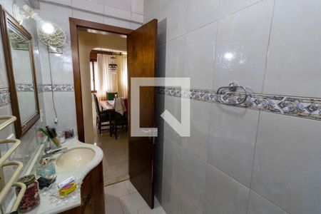 Apartamento à venda com 166m², 2 quartos e 1 vaga Apartamento à venda com 166m², 2 quartos e 1 vagaBanheiro