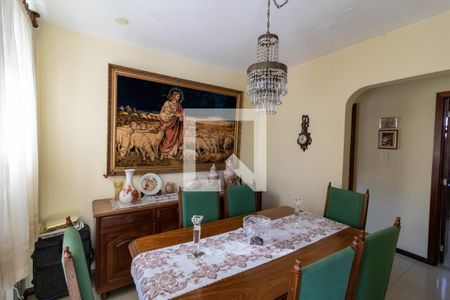 Apartamento à venda com 166m², 2 quartos e 1 vaga Apartamento à venda com 166m², 2 quartos e 1 vagaSala de Jantar